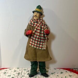 Clothique  Possible Dreams Christmas Caroler Dickens English Country Decor -FS